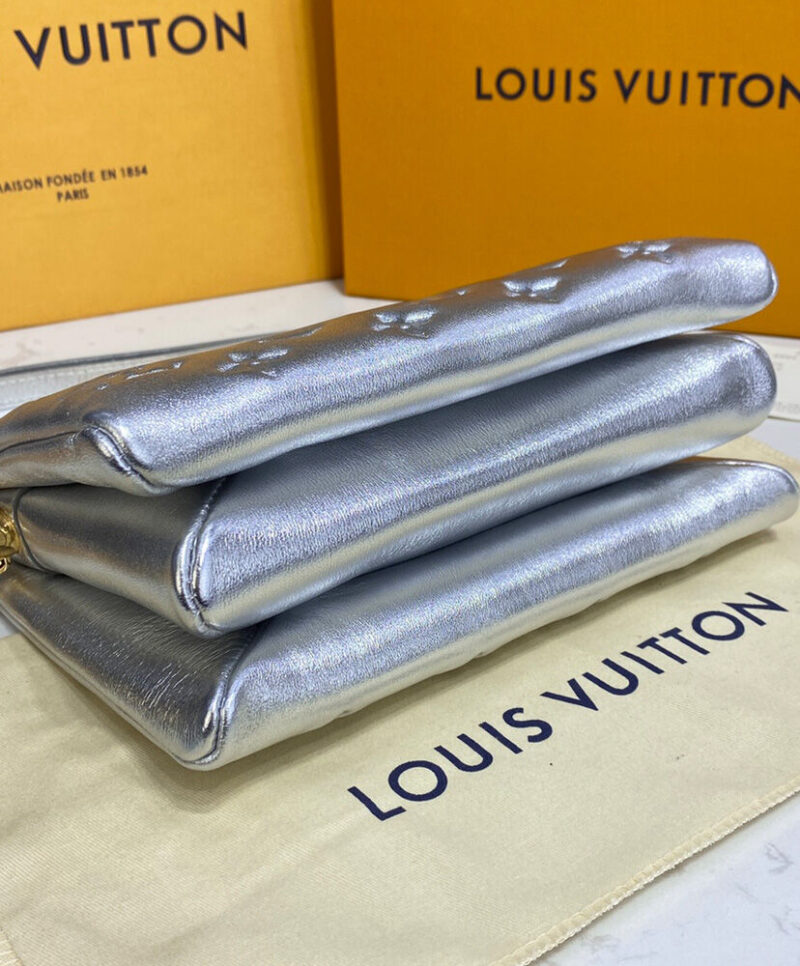 Louis Vuitton Coussin BB